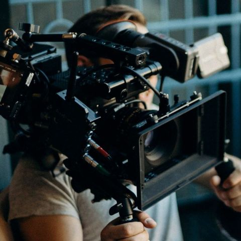 I set cinematografici non riapriranno
